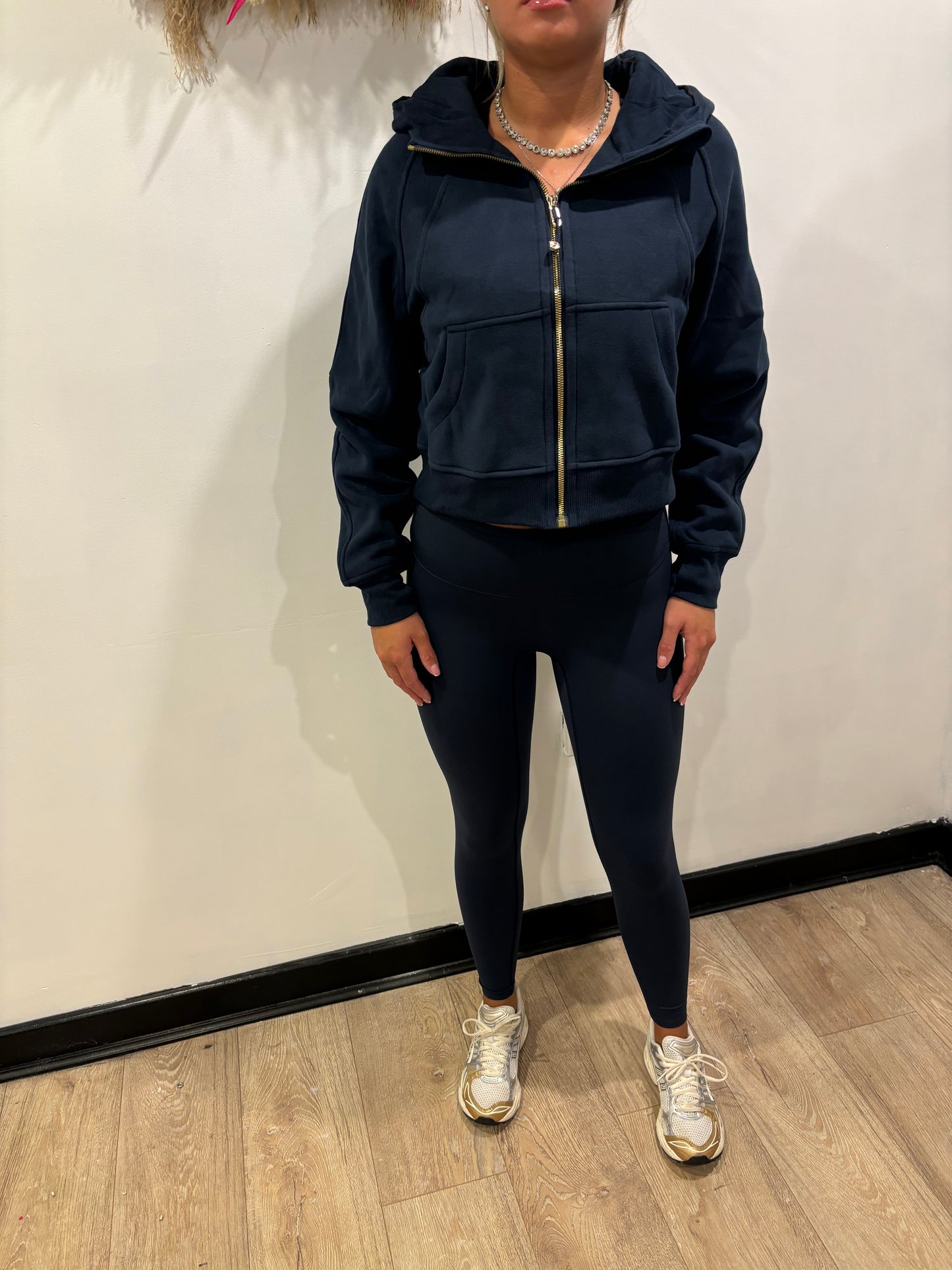 Lulu navy jumper with gold zip and matching leggings ✨