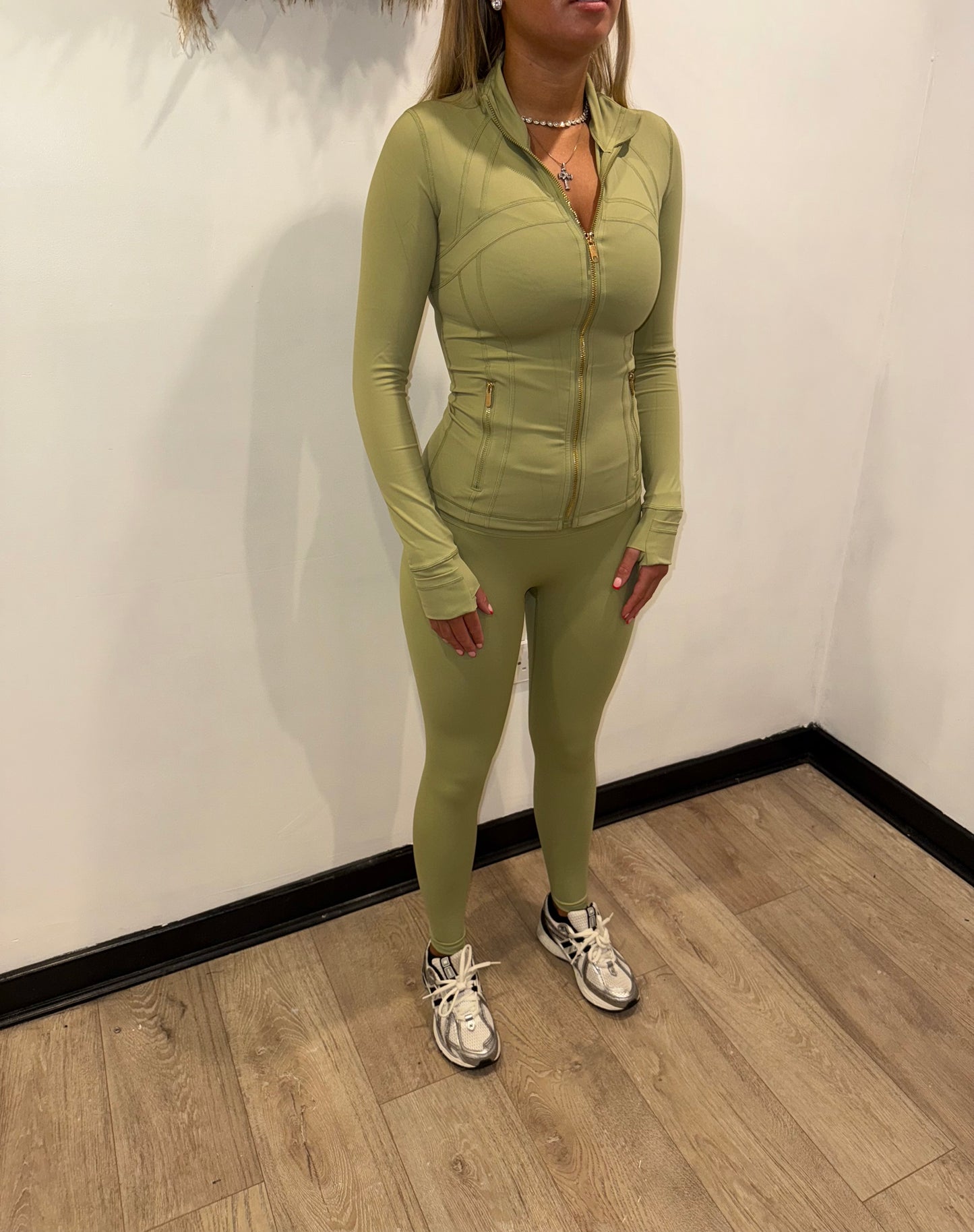 Khaki with gold zip & matching leggings ✨
