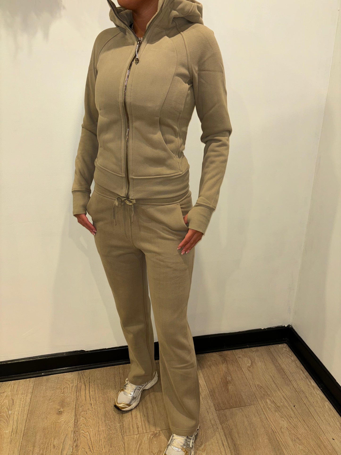 Lulu scuba tracksuit in Sandy🤎