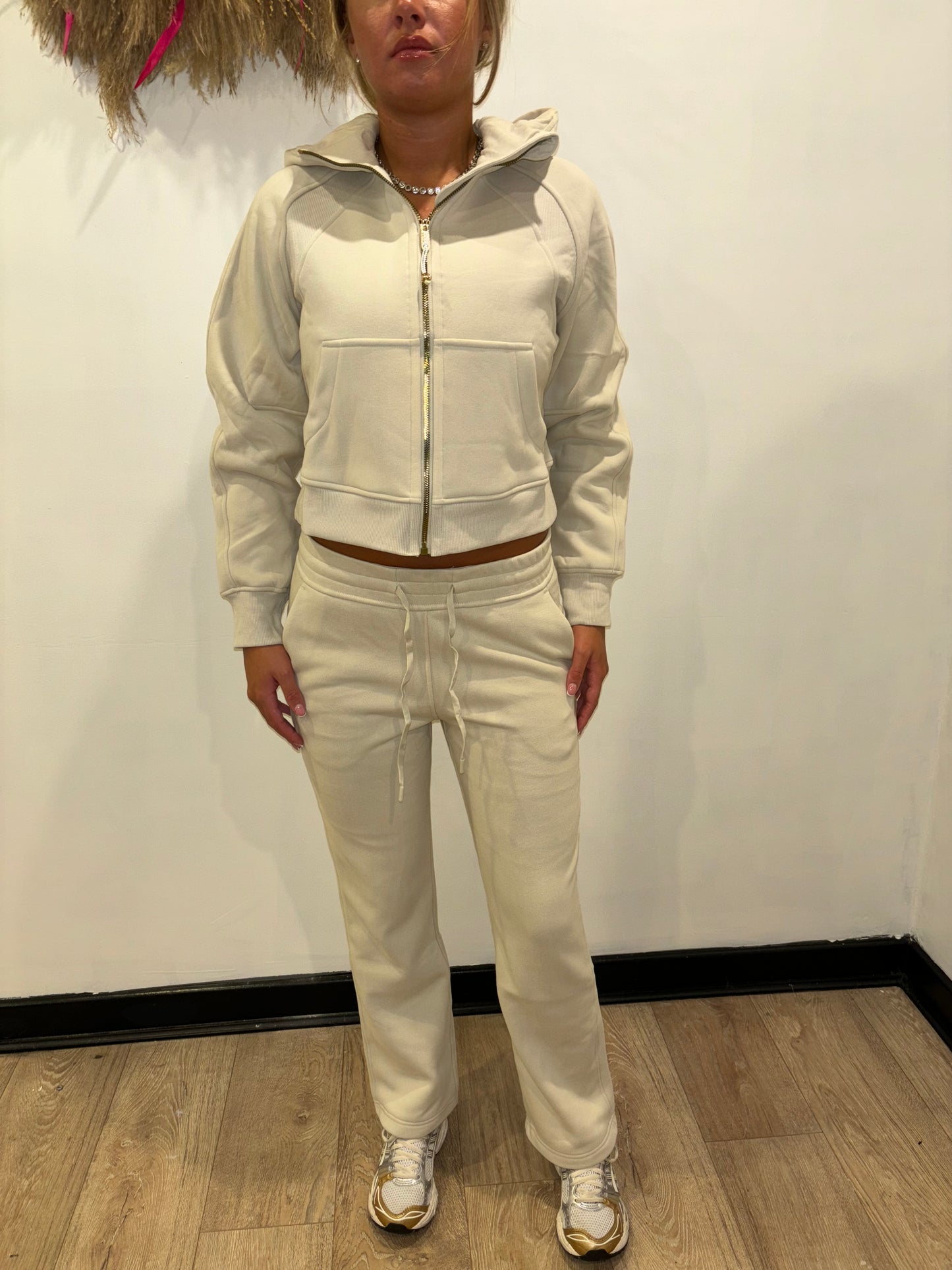 Lulu scuba tracksuit in cream with gold zip 🤍