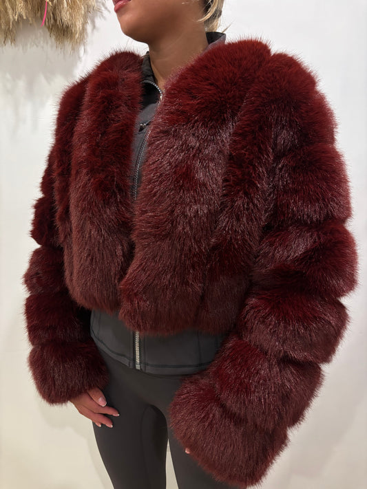 Burgandy deluxe fur coat ♥️
