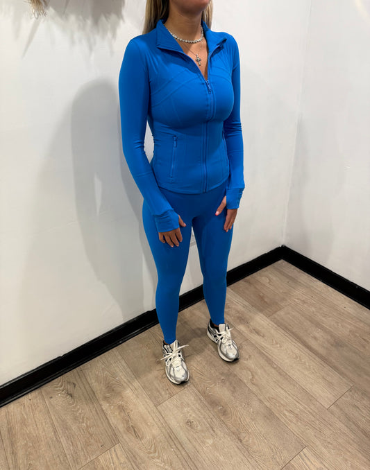 Electric blue zip & matching leggings 💙