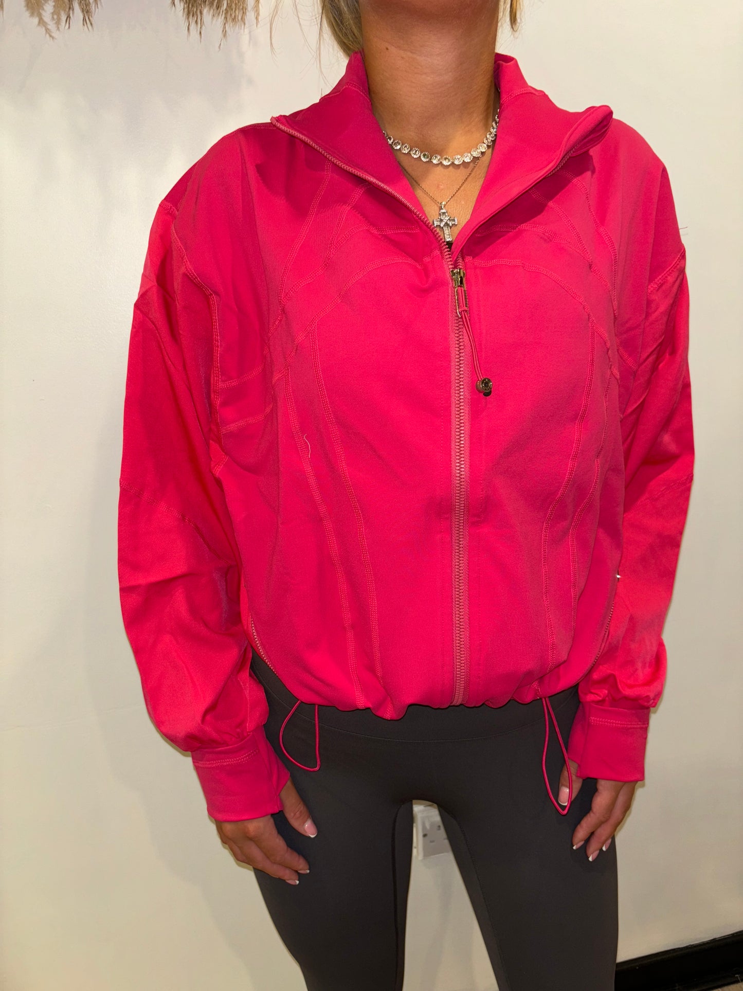 Windbreaker jacket in hot pink 🩷