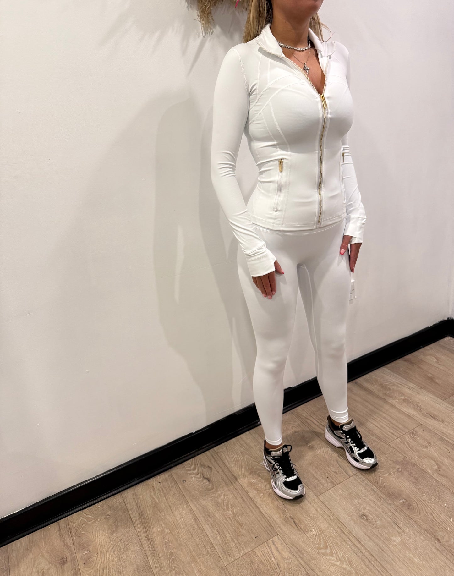 White with gold zip & matching leggings 🤍